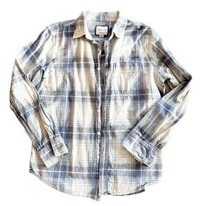 American Eagle long sleeve plaid flannel